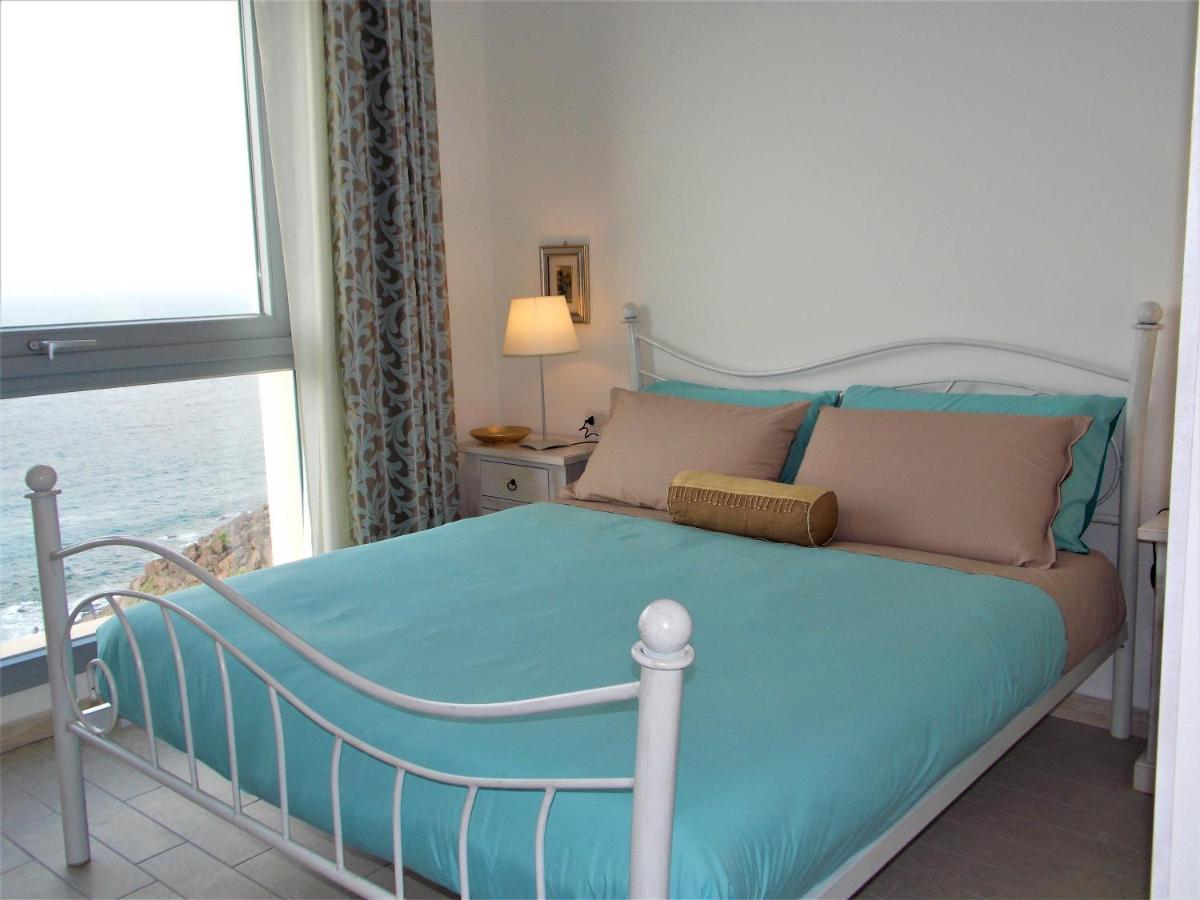 Bed and Breakfast La Terrazza Di Archimede à Castelsardo Extérieur photo